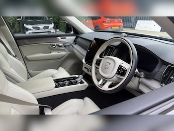 Used Volvo XC90 2025 for sale - 79387923: Photo