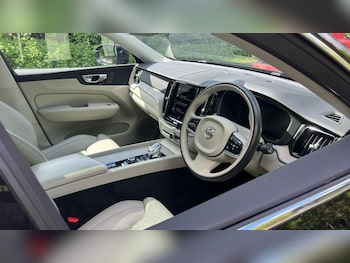 Used Volvo XC60 2021 for sale - 78662163: Photo