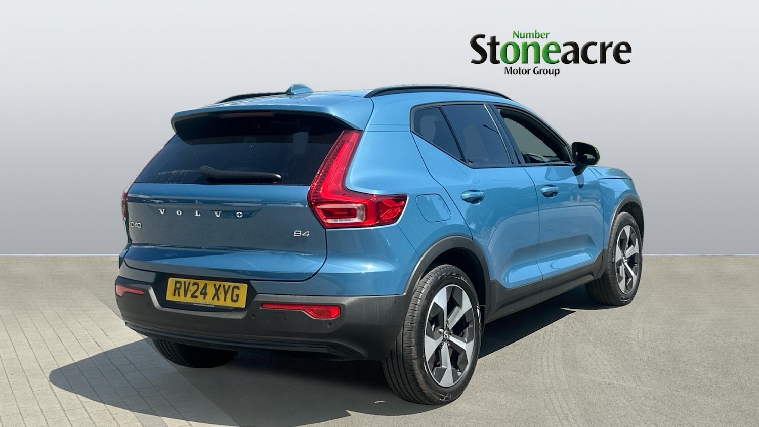 Used Volvo XC40 2024 for sale - 76349426: Photo 2