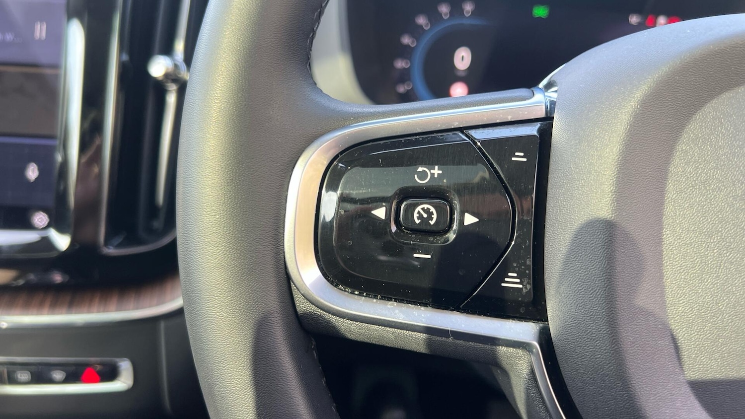 Used Volvo XC60 for sale - 78184458: Photo 20