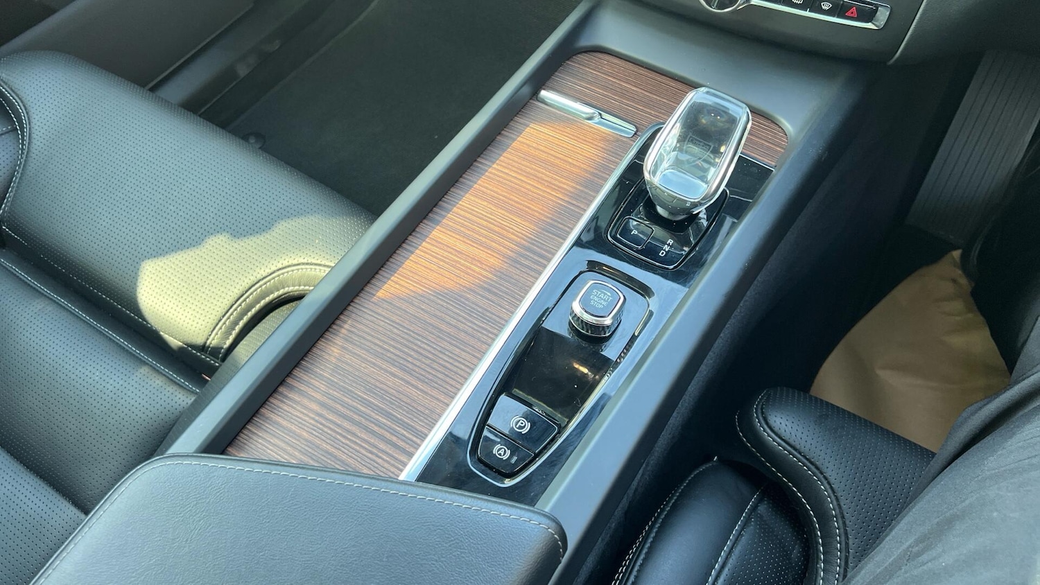 Used Volvo XC60 for sale - 78184458: Photo 25