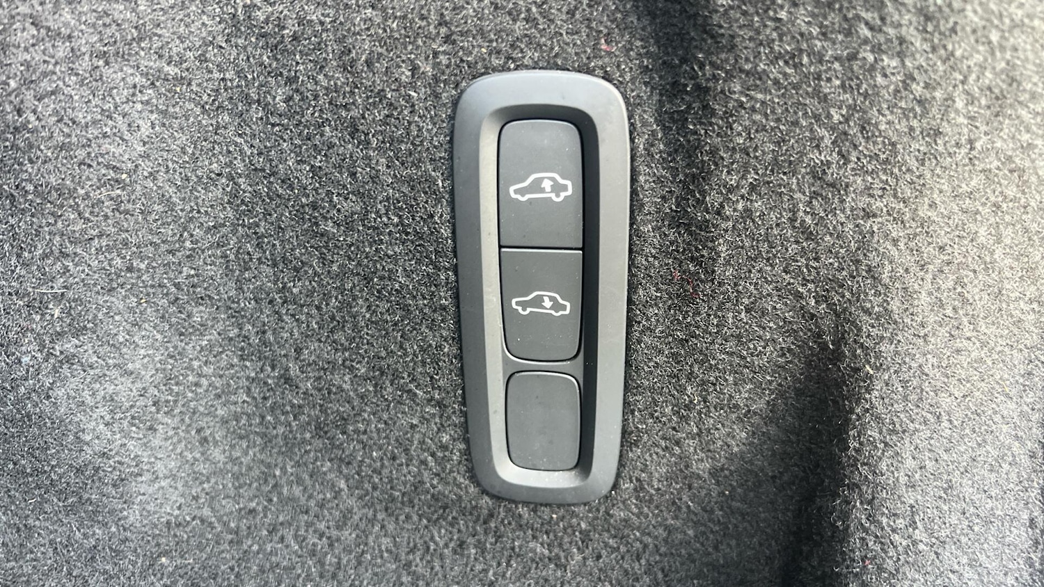 Used Volvo XC60 for sale - 78184458: Photo 35