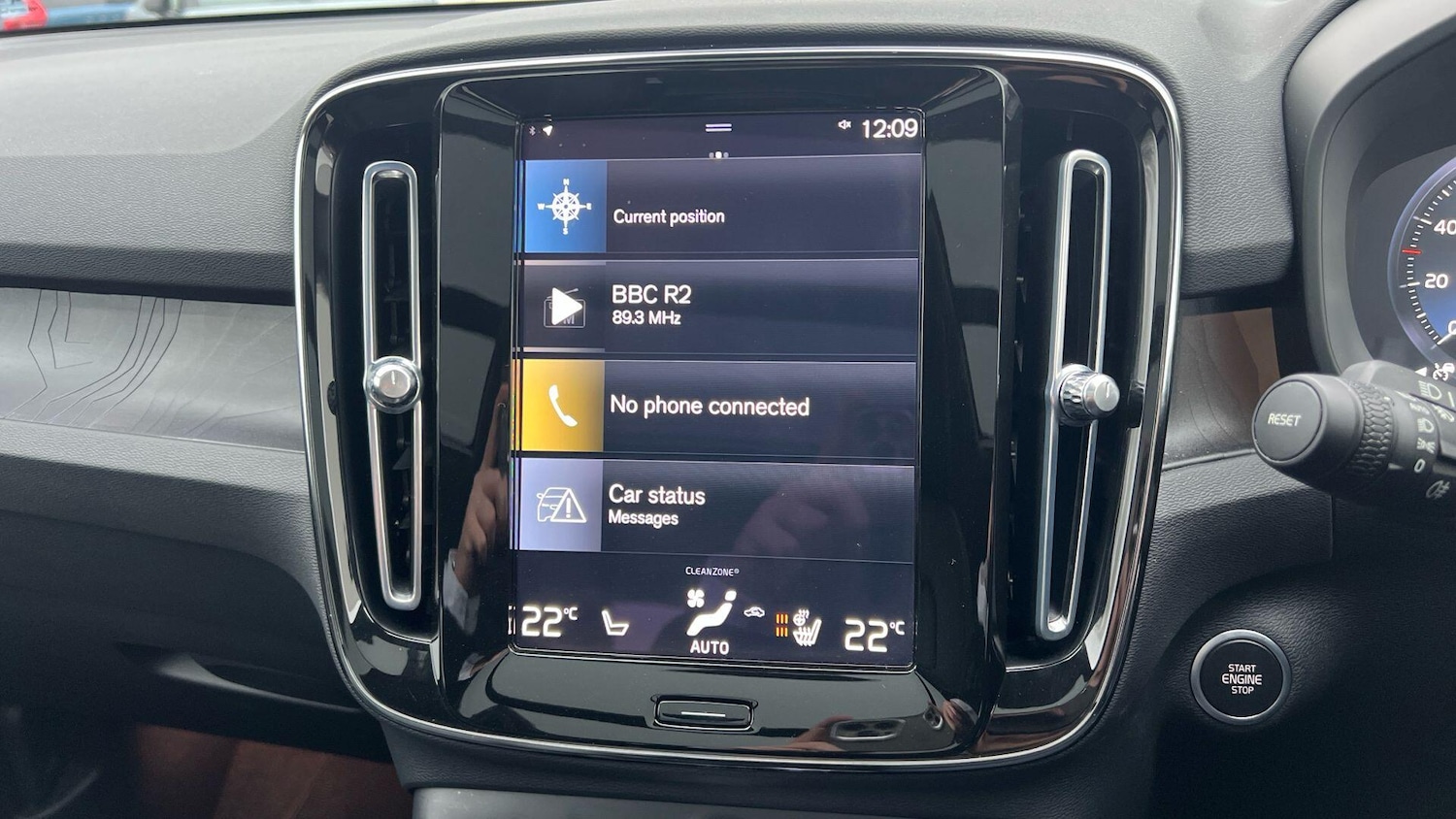 Used Volvo XC40 for sale - 77254522: Photo 24