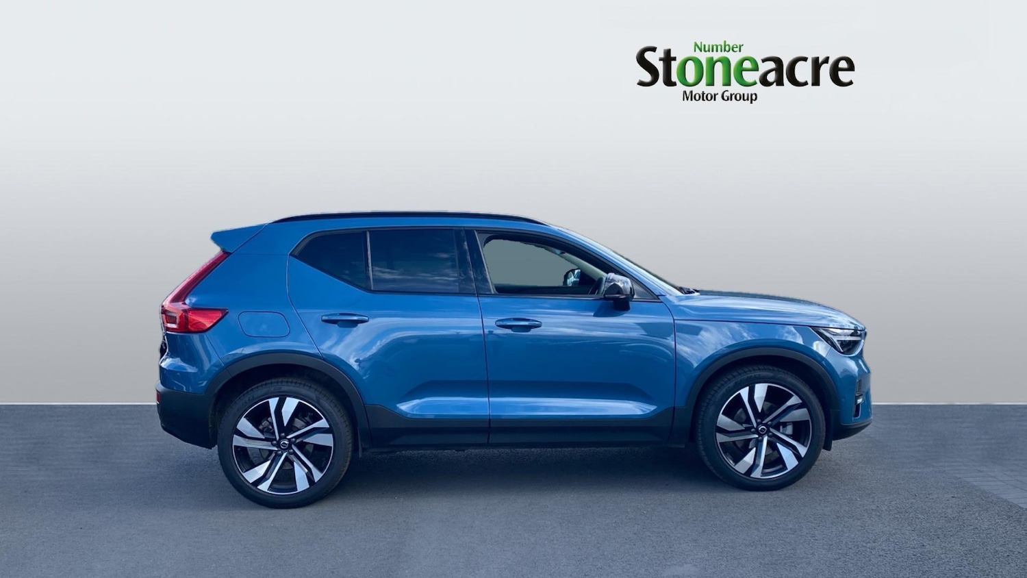 Used Volvo XC40 2024 for sale - 76152218: Photo 4