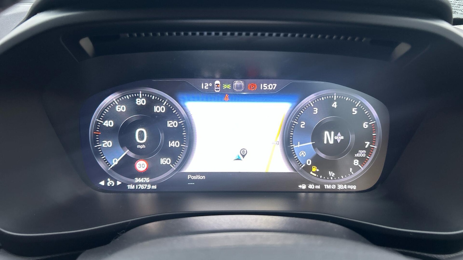 Used Volvo XC40 2022 for sale - 77102025: Photo 11