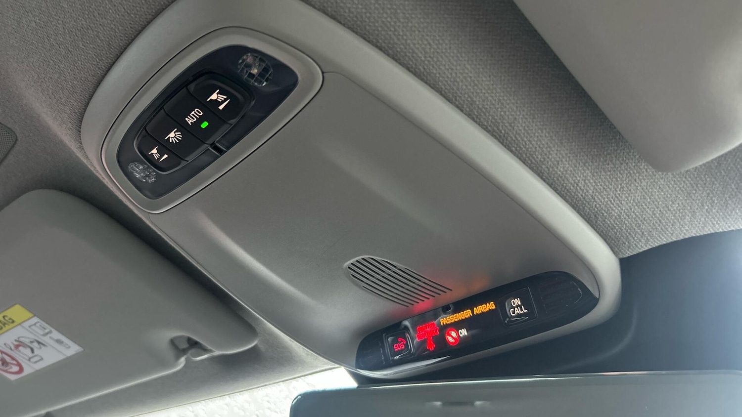 Used Volvo XC40 2022 for sale - 77102025: Photo 25