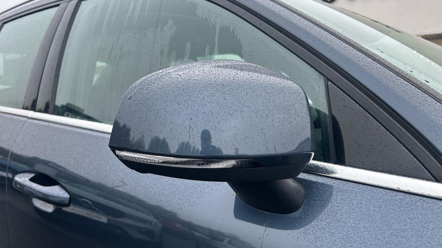 Used Volvo XC40 2022 for sale - 77102025: Photo 32