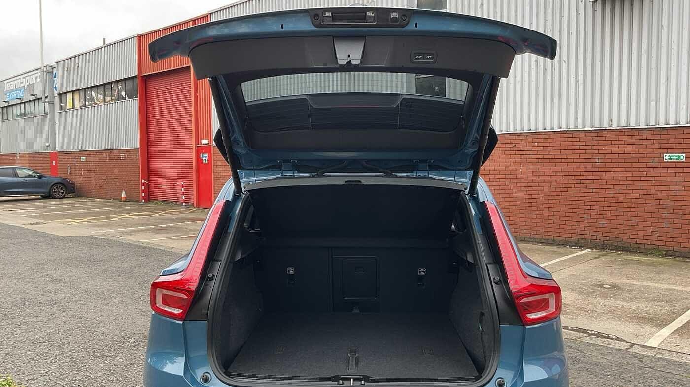 Used Volvo XC40 for sale - 77191097: Photo 15