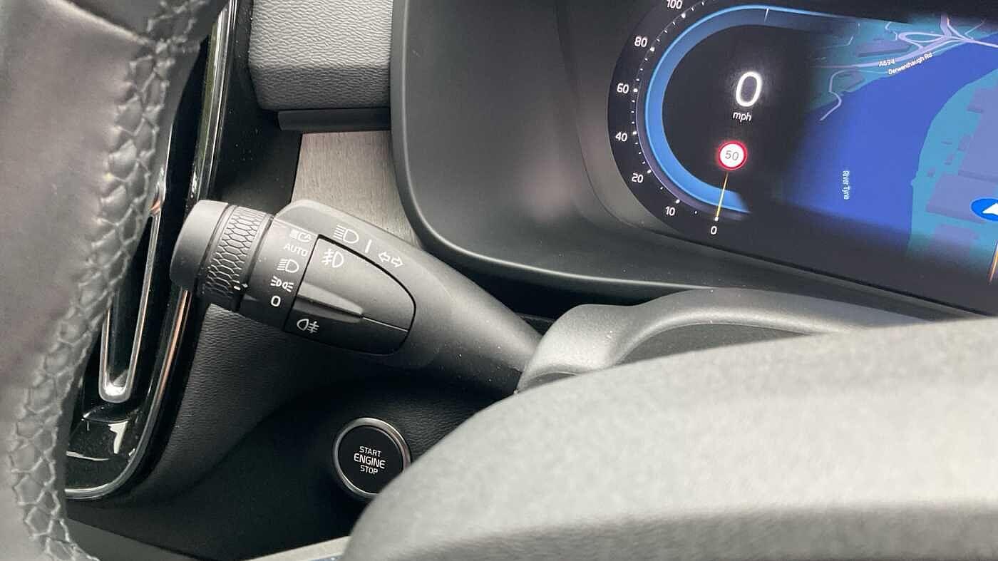 Used Volvo XC40 for sale - 77191097: Photo 22