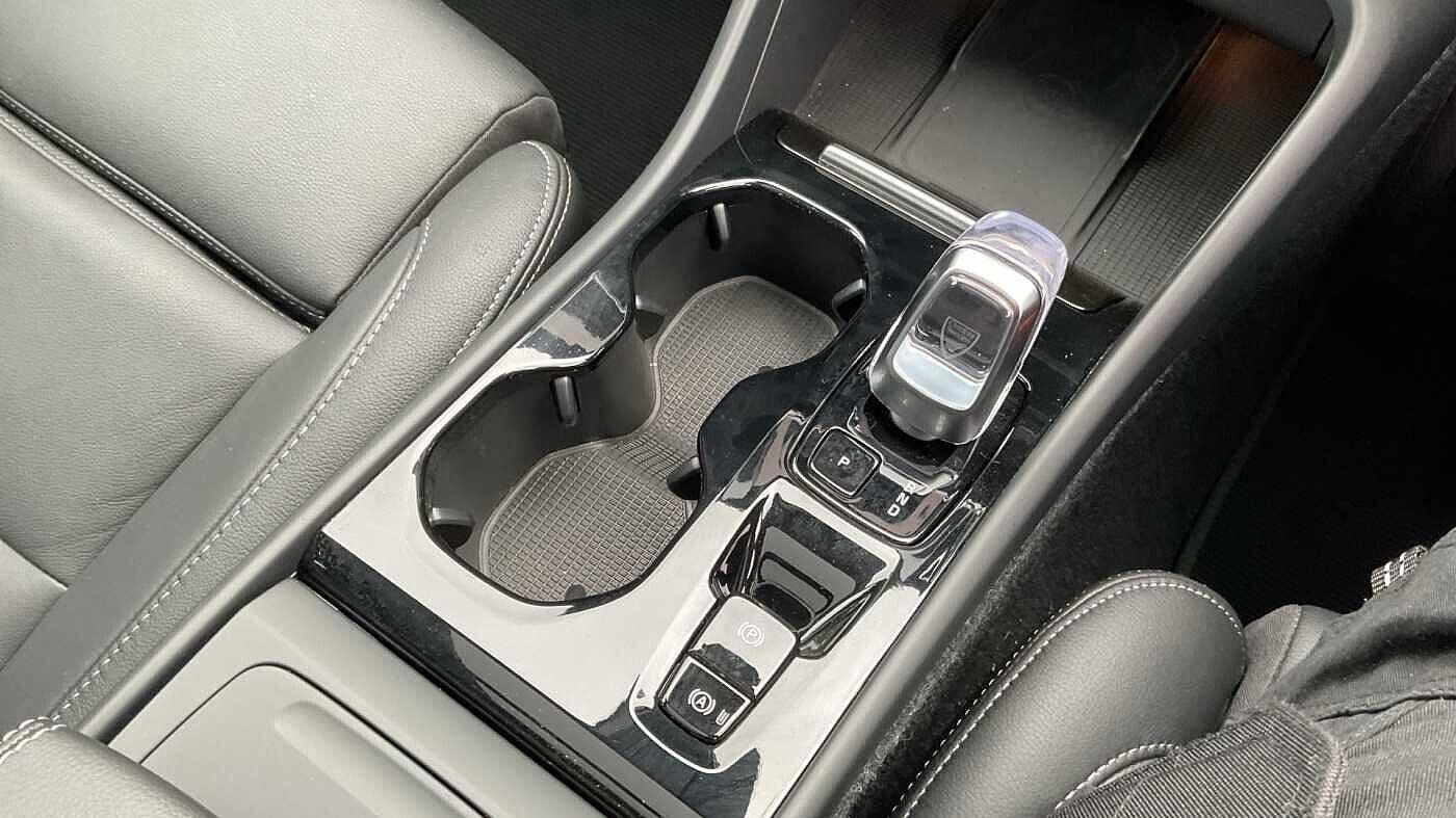 Used Volvo XC40 for sale - 77191097: Photo 28