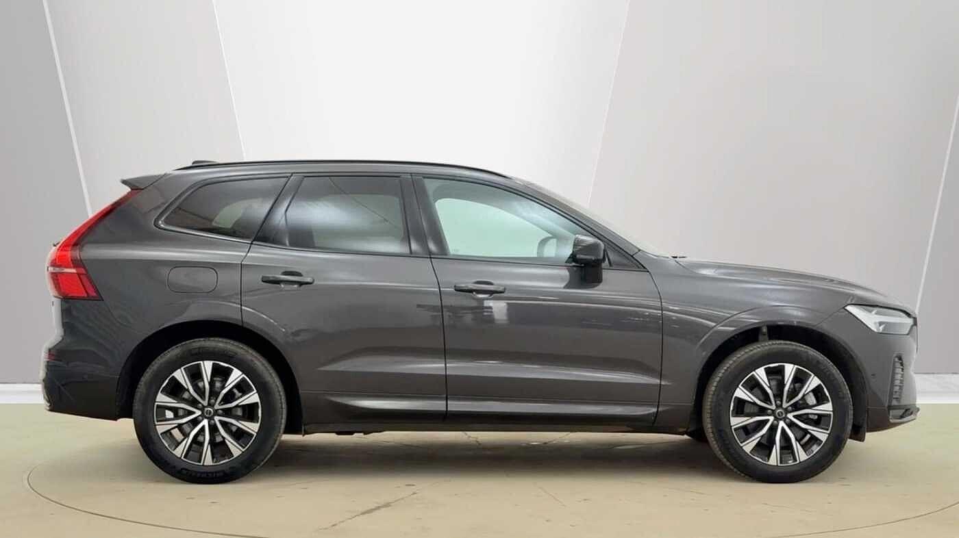 Used Volvo XC60 2025 for sale - 78148117: Photo 2
