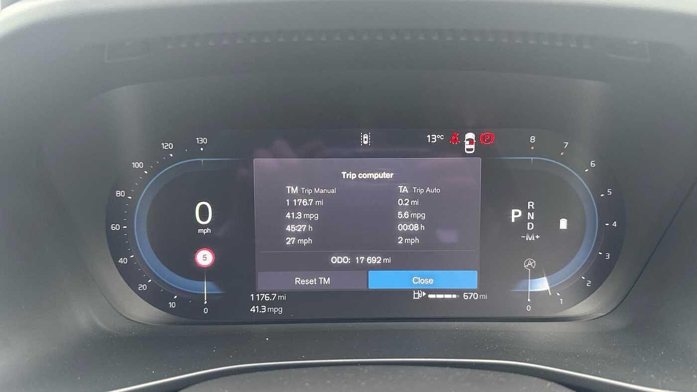 Used Volvo XC40 2024 for sale - 76855811: Photo 14