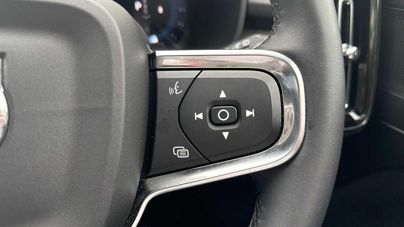 Used Volvo XC40 2024 for sale - 76855811: Photo 22