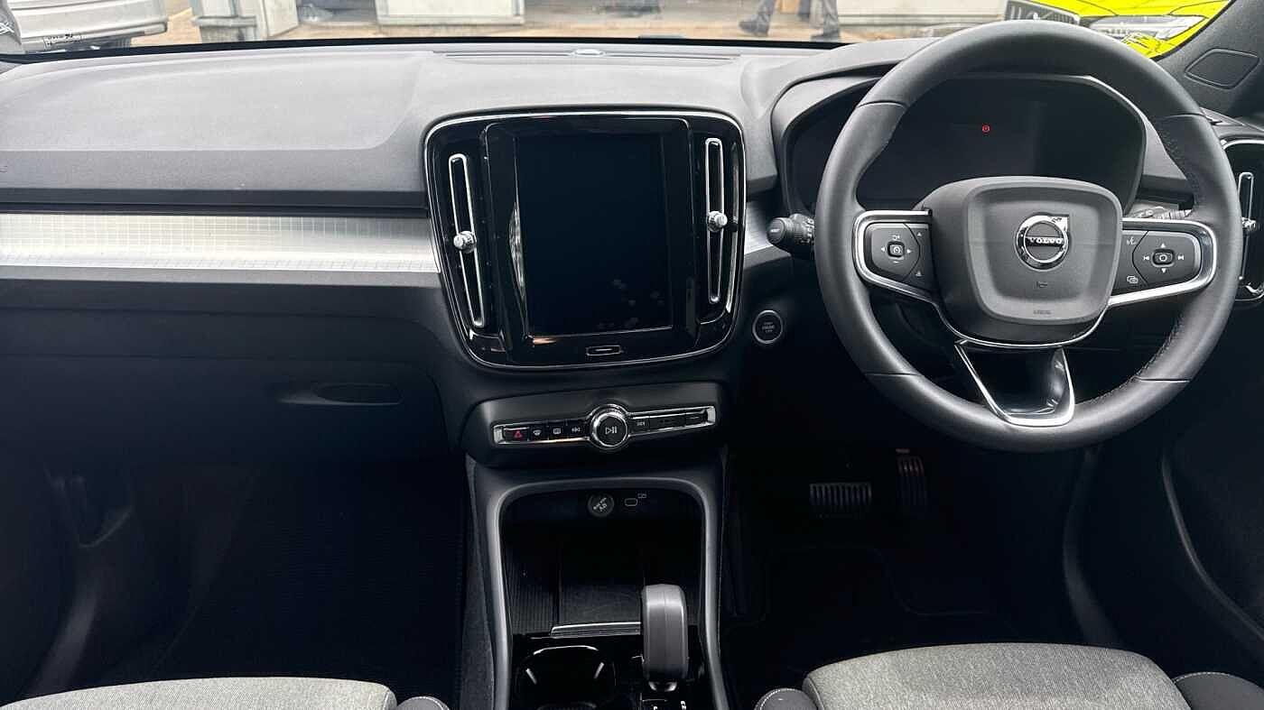 Used Volvo XC40 2024 for sale - 76855811: Photo 6