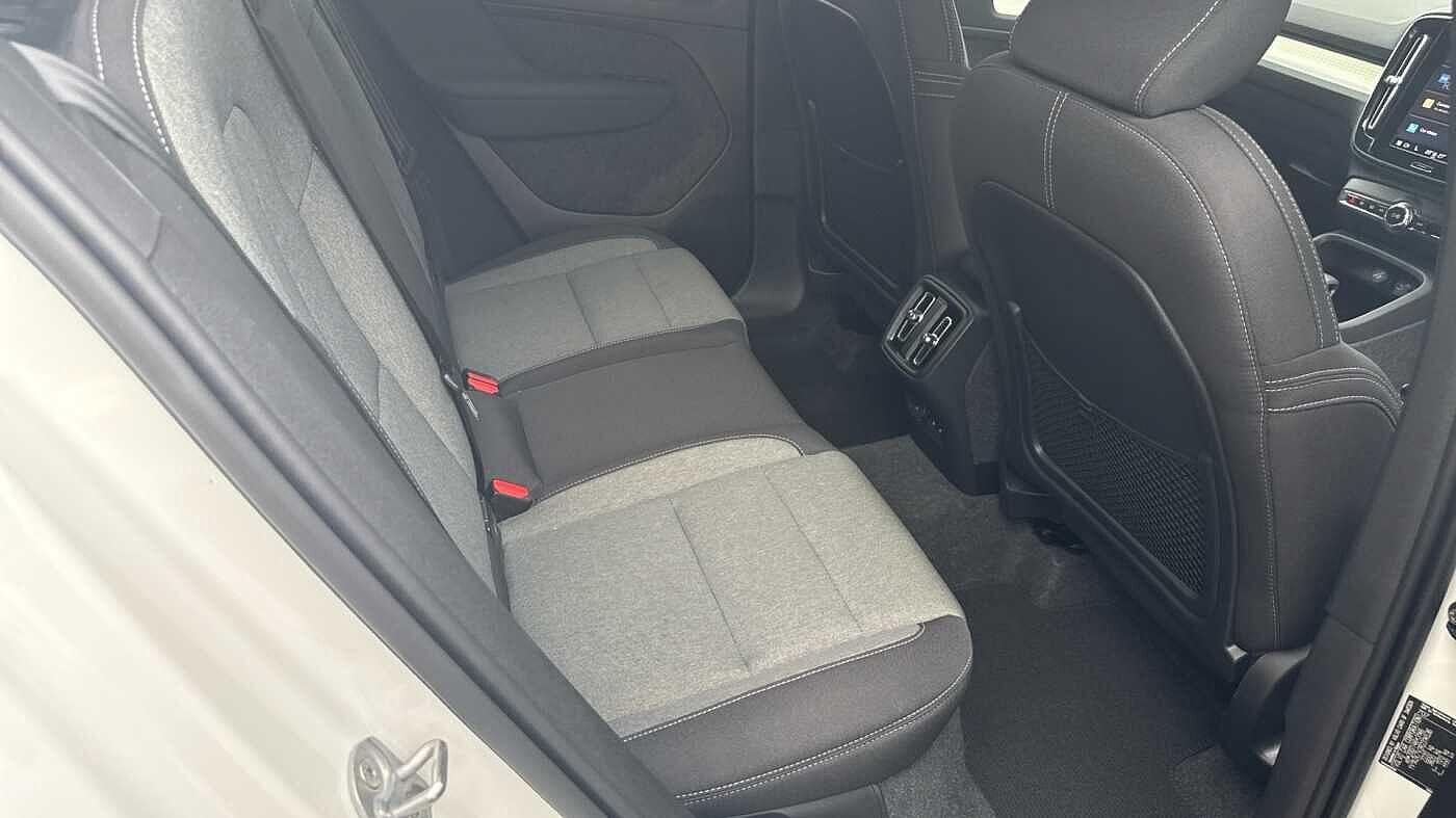 Used Volvo XC40 2024 for sale - 76855811: Photo 8
