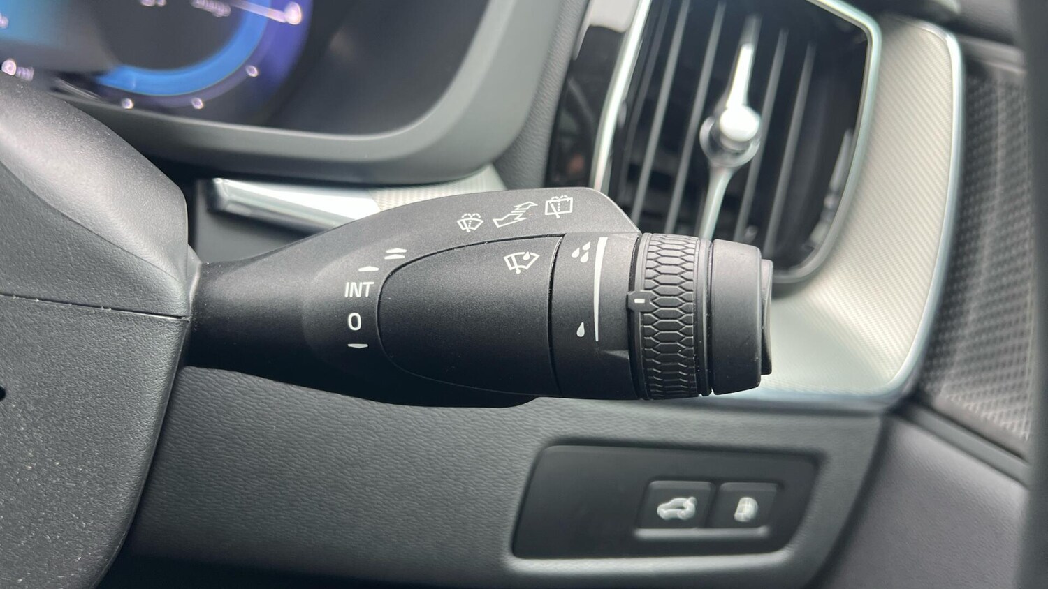 Used Volvo XC60 for sale - 77456186: Photo 23