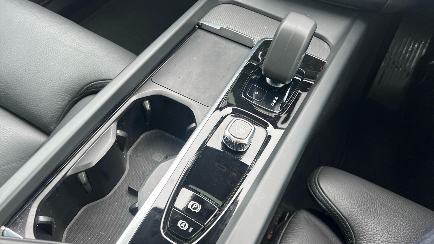 Used Volvo XC60 for sale - 77456186: Photo 25