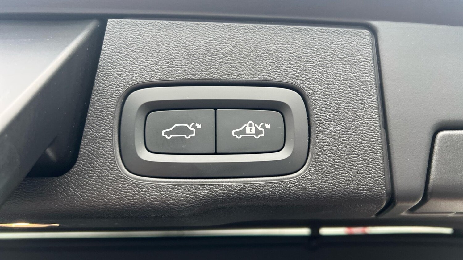 Used Volvo XC60 for sale - 77456186: Photo 33