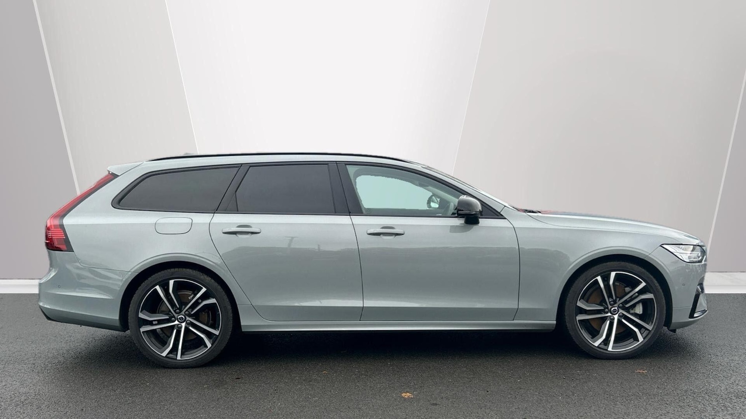 Used Volvo V90 2024 for sale - 76561666: Photo 3