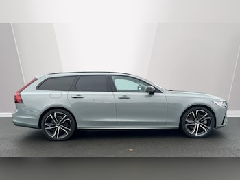 Used Volvo V90 2024 for sale - 76561666: Photo