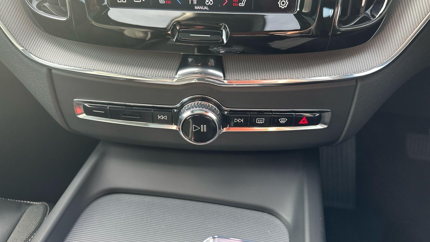 Used Volvo XC60 for sale - 77853511: Photo 8