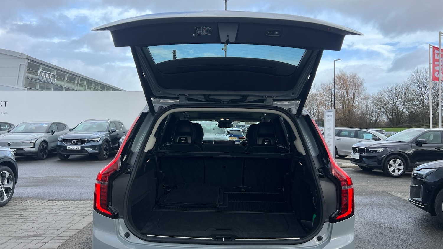 Used Volvo XC90 2025 for sale - 77646868: Photo 13