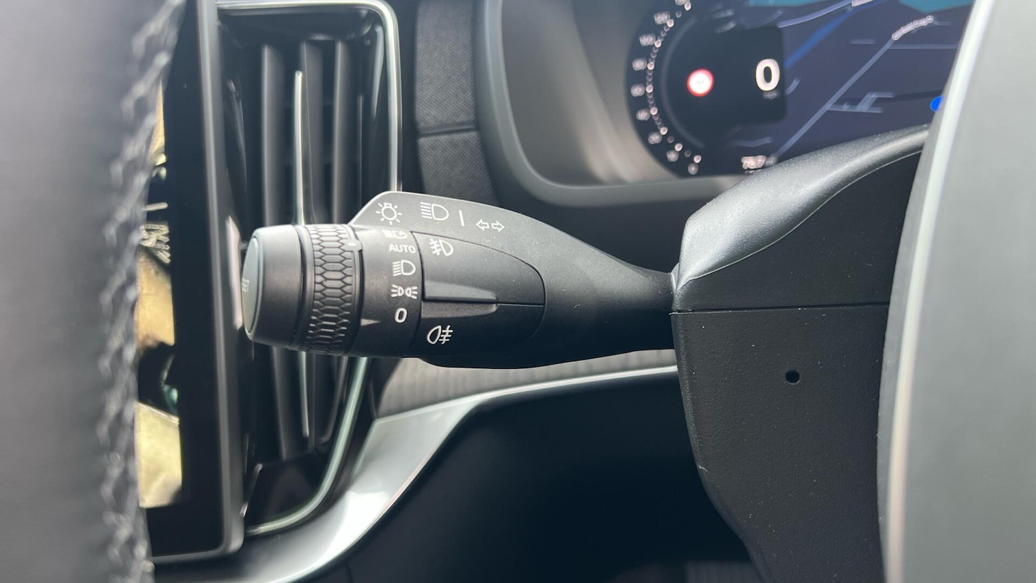 Used Volvo XC90 2025 for sale - 77646868: Photo 19