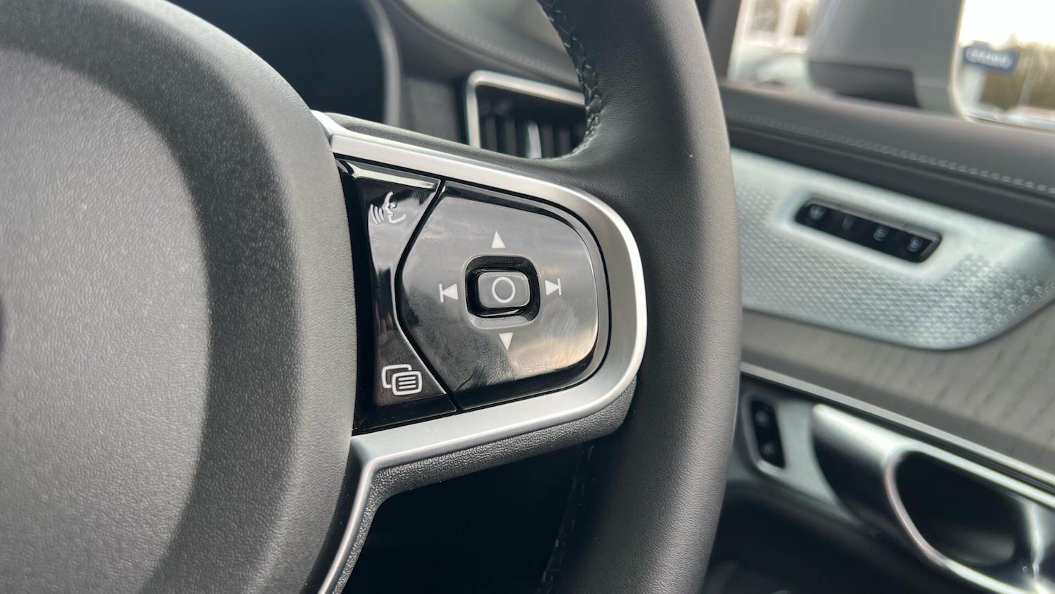 Used Volvo XC90 2025 for sale - 77646868: Photo 21