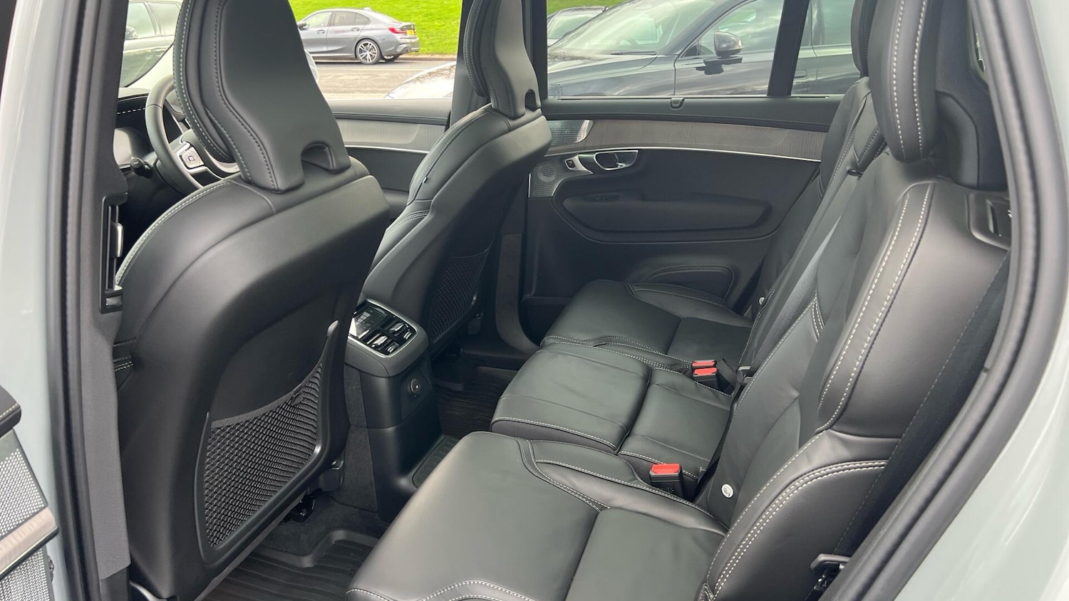 Used Volvo XC90 2025 for sale - 77646868: Photo 32