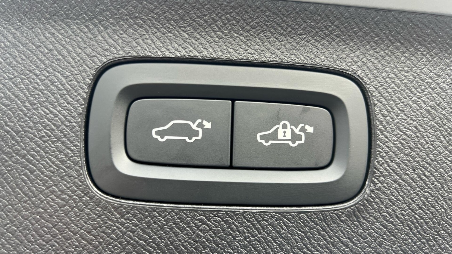 Used Volvo XC90 2025 for sale - 77646868: Photo 34