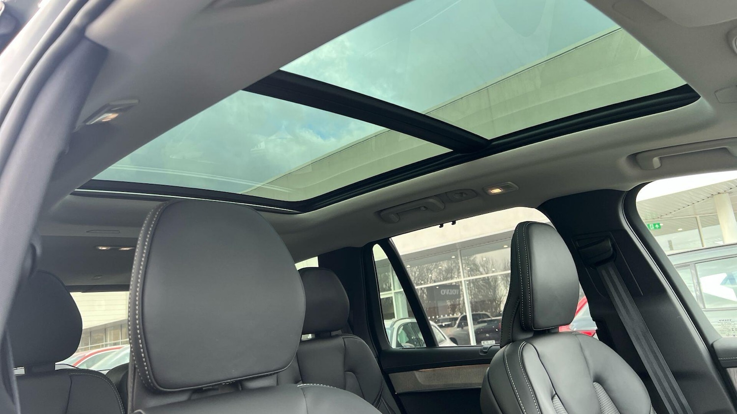 Used Volvo XC90 2025 for sale - 77646868: Photo 45