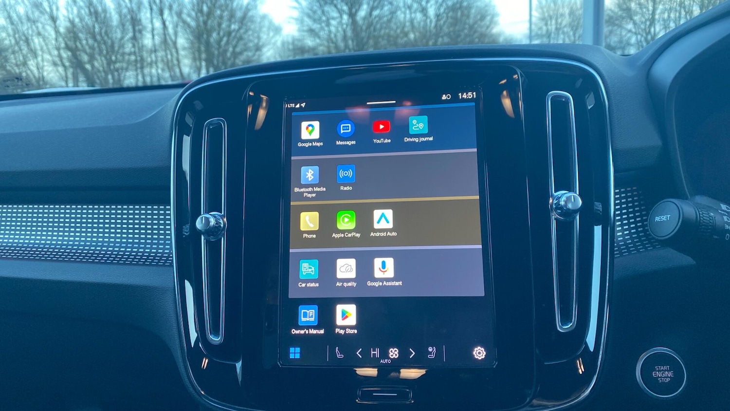 Used Volvo XC40 2024 for sale - 77097713: Photo 17