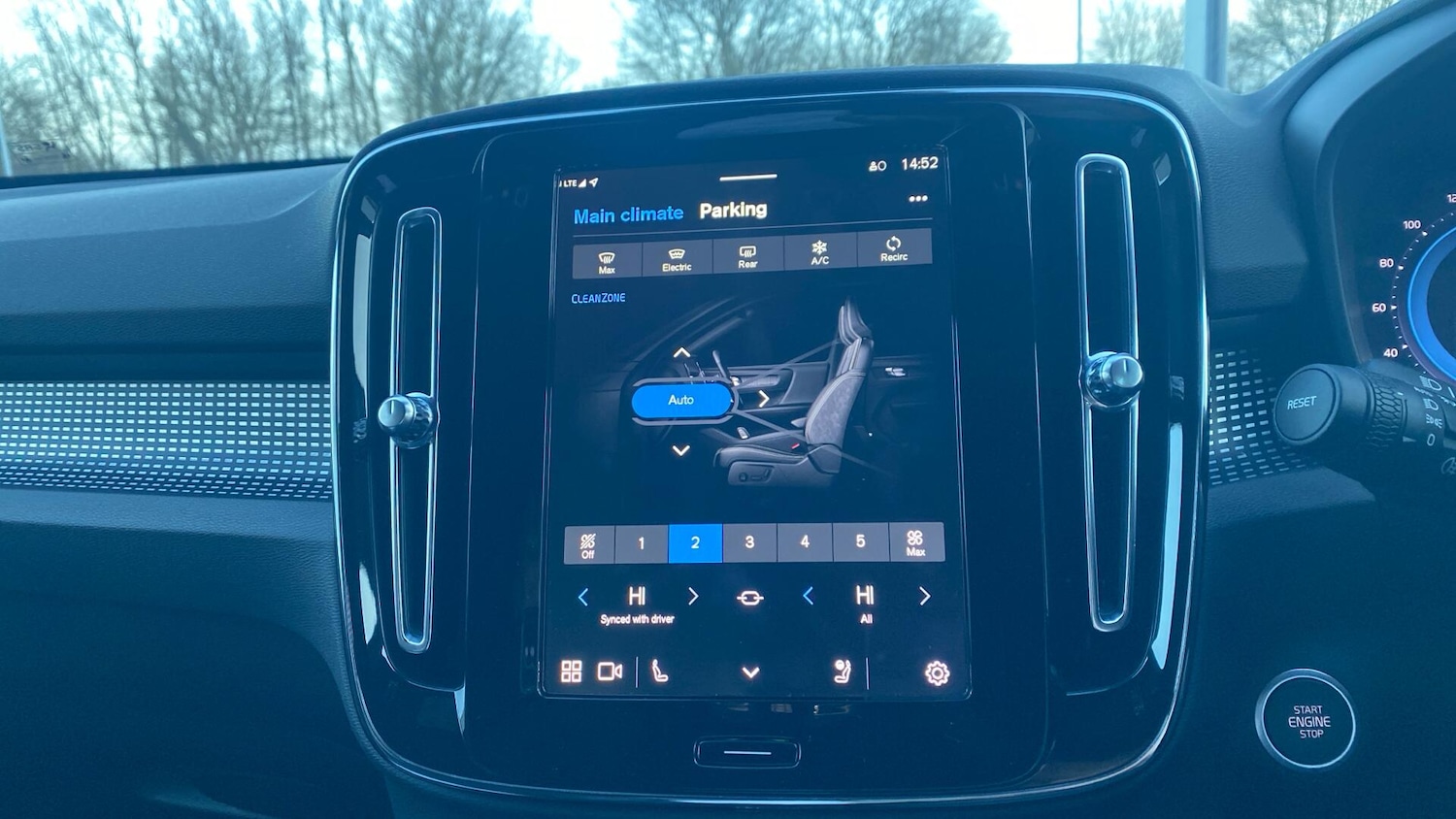 Used Volvo XC40 2024 for sale - 77097713: Photo 36