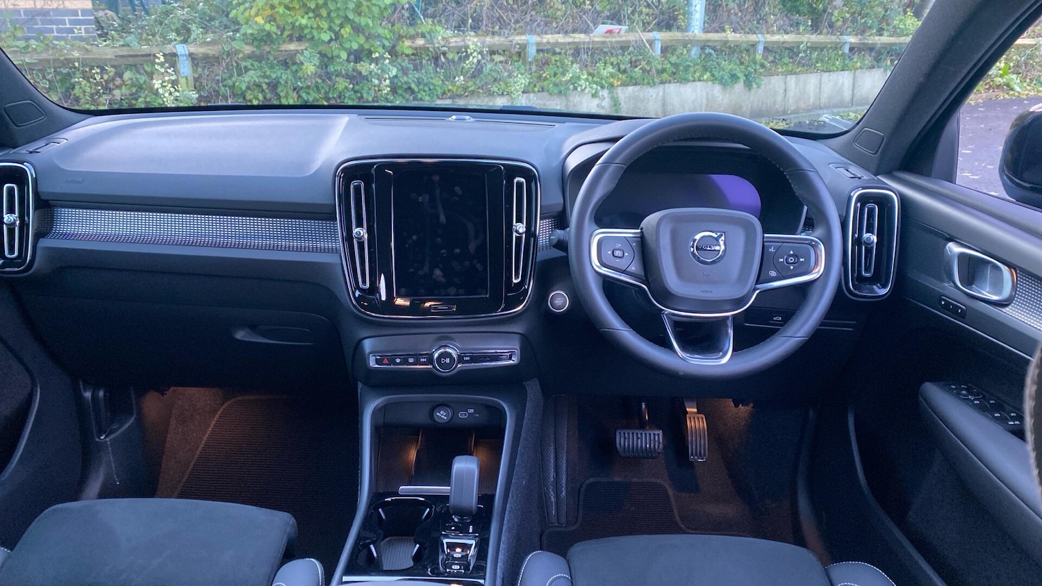 Used Volvo XC40 2024 for sale - 77097713: Photo 5