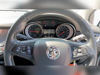 Used Vauxhall Astra 2017 for sale - 79197965: Photo
