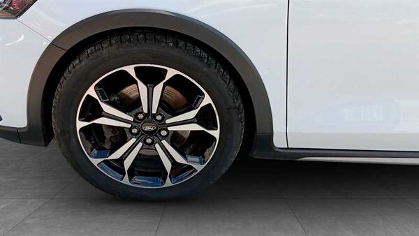 Used Ford Focus 2021 for sale - 75421387: Photo 24