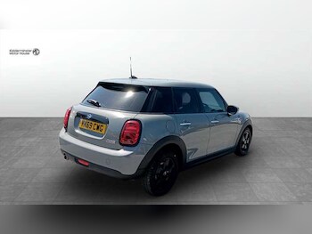 Used MINI Hatch 2019 for sale - 78640912: Photo
