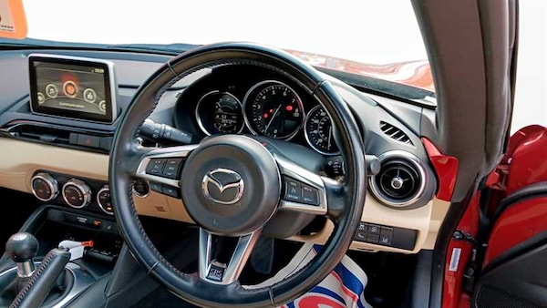 Used Mazda MX-5 2016 for sale - 76148498: Photo 9