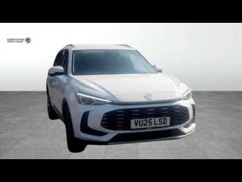 2025 - 1.5 Hybrid+ Trophy SUV 5dr Petrol Hybrid Auto Euro 6 (s/s) (196 ps)