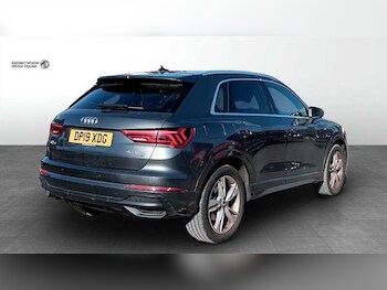 Used Audi Q3 2019 for sale - 75704520: Photo