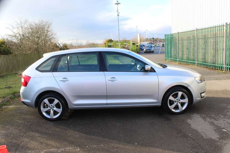 Used Skoda Rapid Spaceback 2017 for sale - 77379465: Photo 7