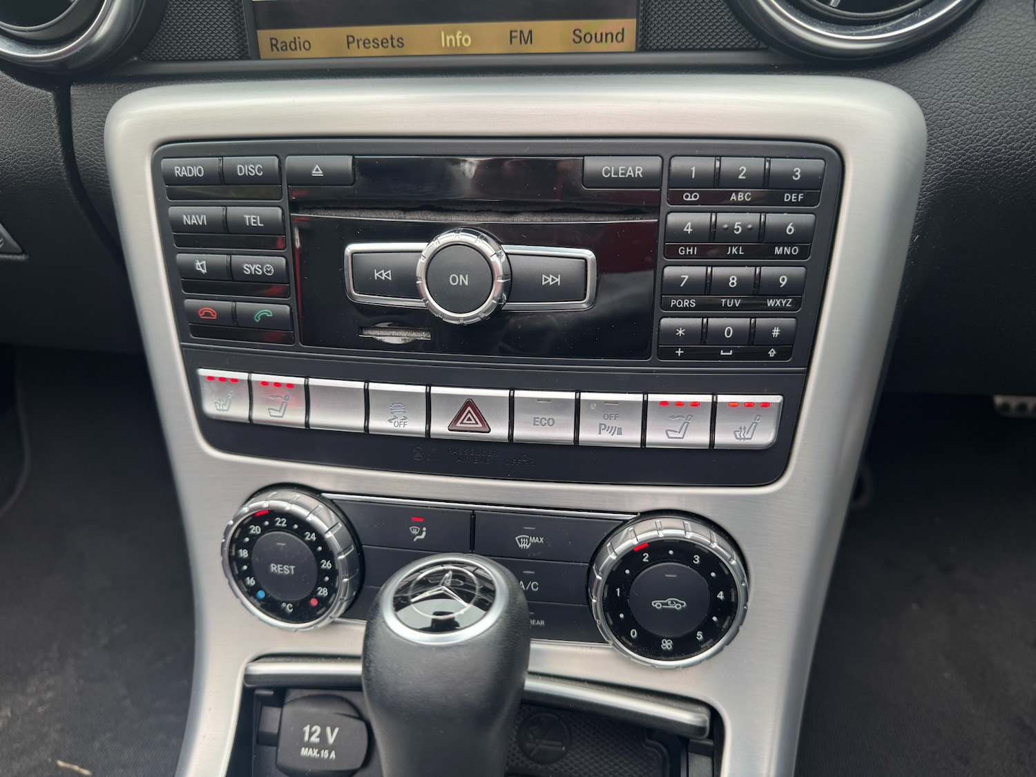 Used Mercedes-Benz SLK 2011 for sale - 76116163: Photo 12