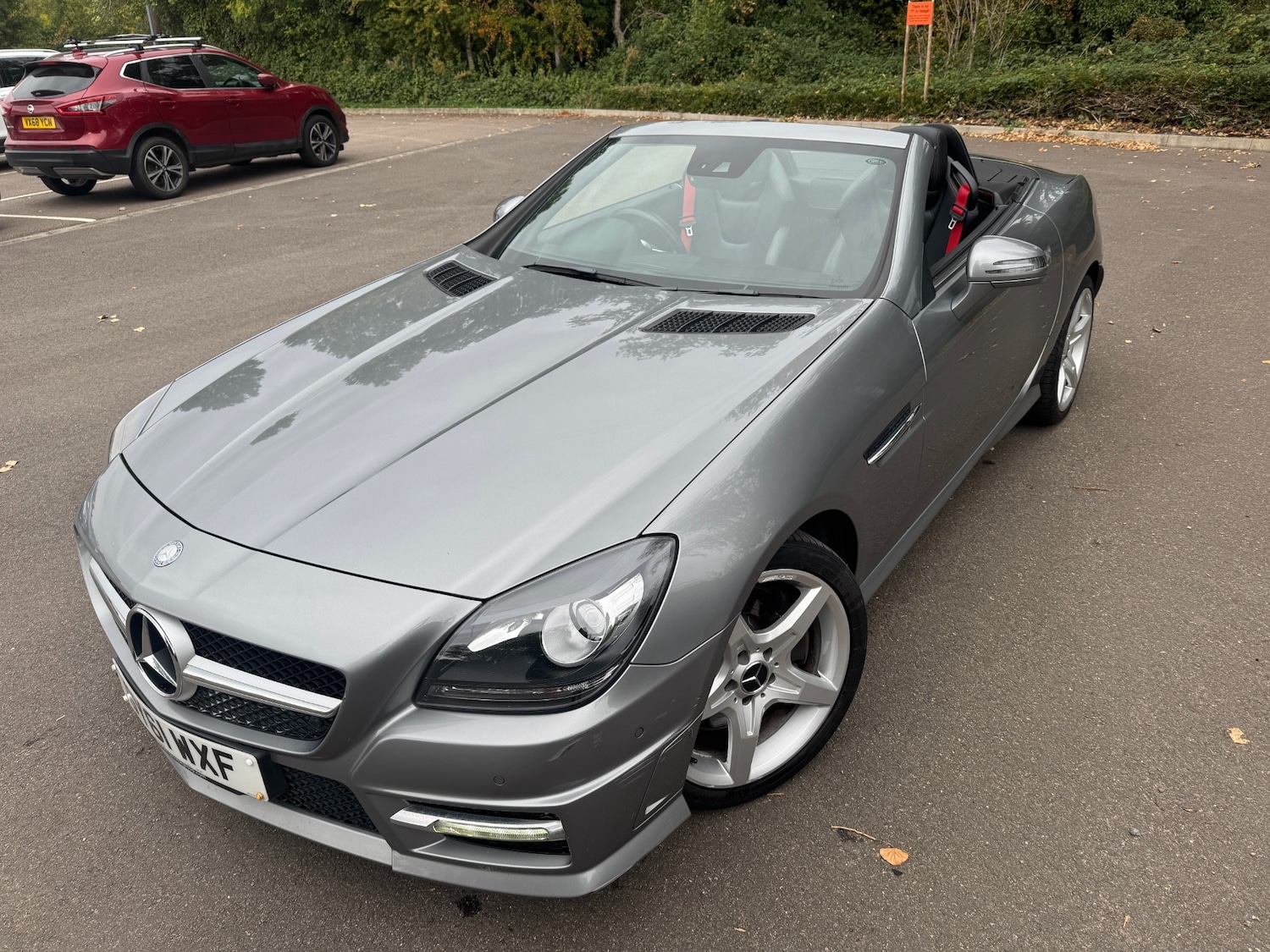 Used Mercedes-Benz SLK 2011 for sale - 76116163: Photo 2