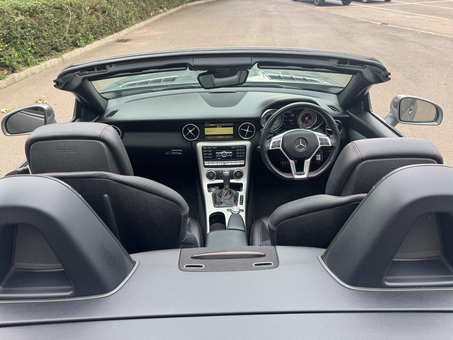 Used Mercedes-Benz SLK 2011 for sale - 76116163: Photo 5