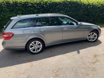 Used Mercedes-Benz E-Class 2011 for sale - 75065157: Photo