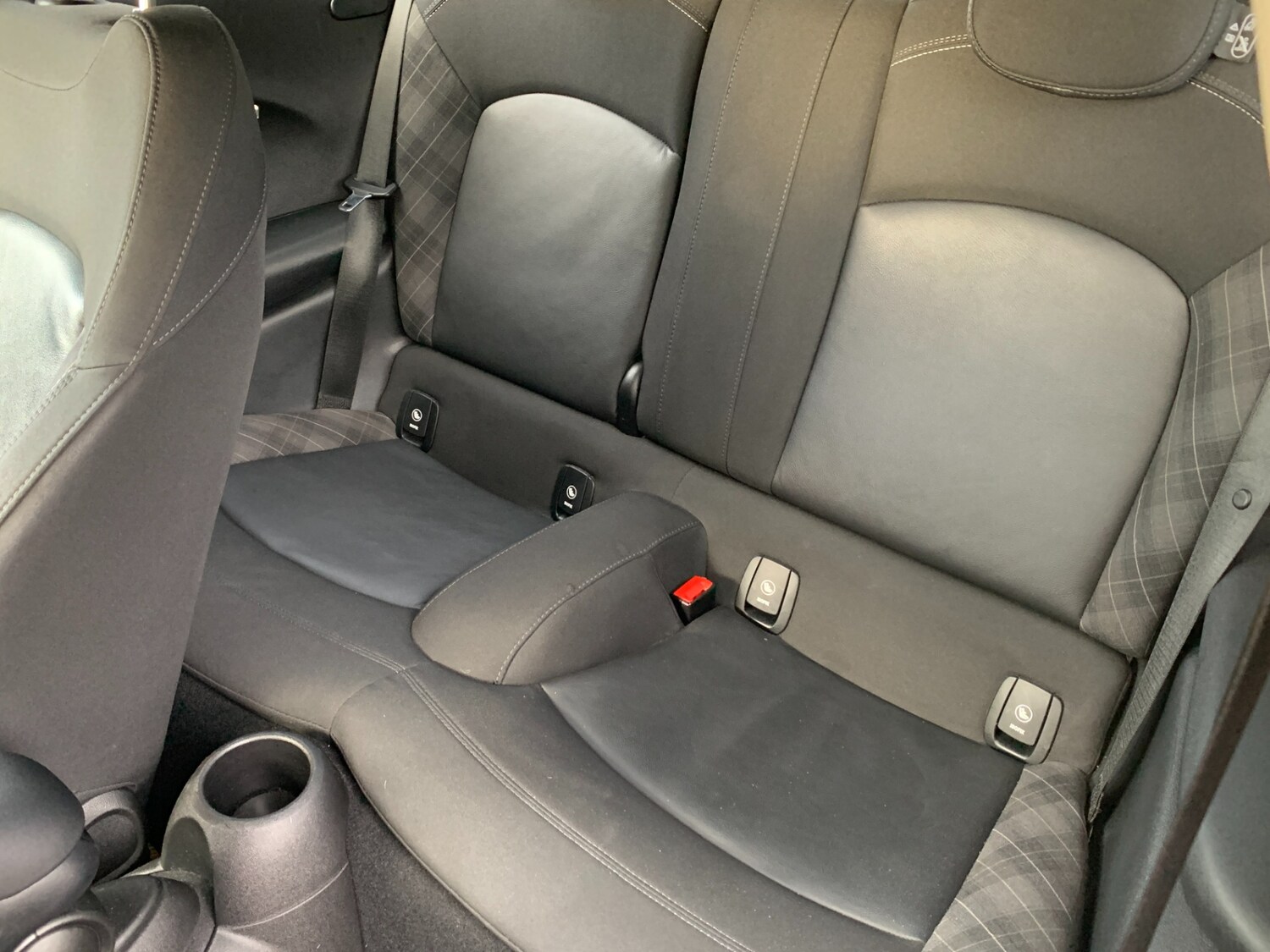 Used MINI Hatch 2019 for sale - 76531056: Photo 9