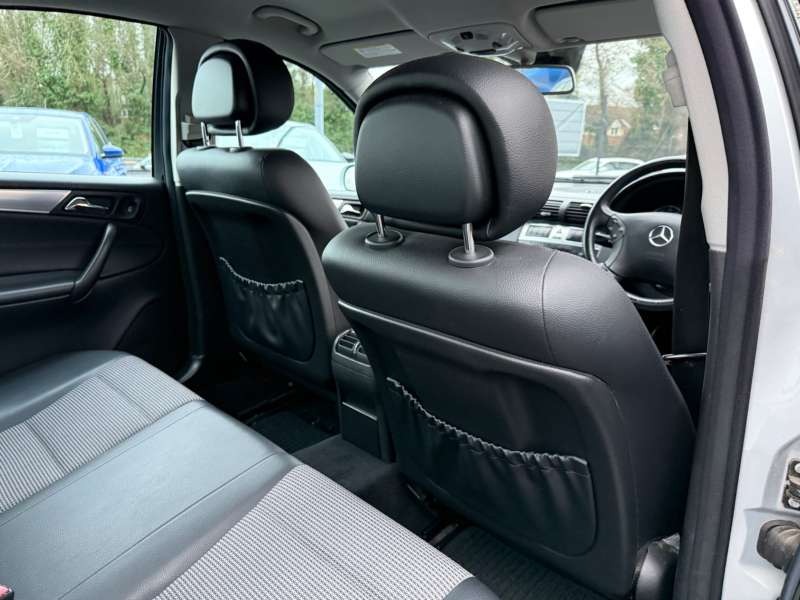 Used Mercedes-Benz C Class 2007 for sale - 77461096: Photo 21