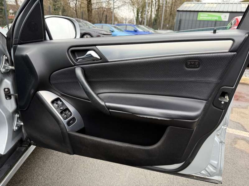 Used Mercedes-Benz C Class 2007 for sale - 77461096: Photo 24