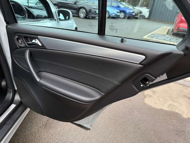 Used Mercedes-Benz C Class 2007 for sale - 77461096: Photo 25