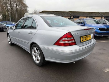 Used Mercedes-Benz C Class 2007 for sale - 77461096: Photo